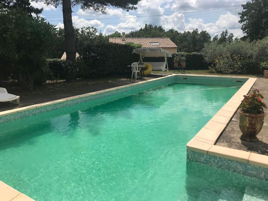 Gite Avec Piscine Au Coeur De La Vallee De La Ceze Saint-Laurent-de-Carnols Kültér fotó
