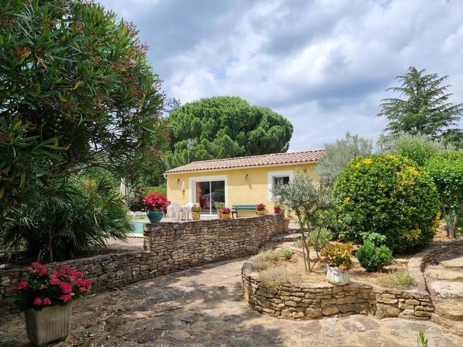Gite Avec Piscine Au Coeur De La Vallee De La Ceze Saint-Laurent-de-Carnols Kültér fotó